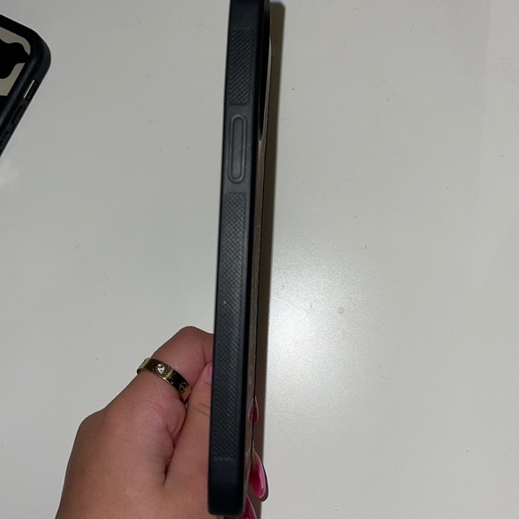 iphone 12 pro max case - Picture 3 of 4